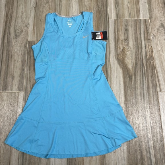 NWT Nike Victory Dri-FIT Tennis Dress Size Large Active Sportswear Athesiure